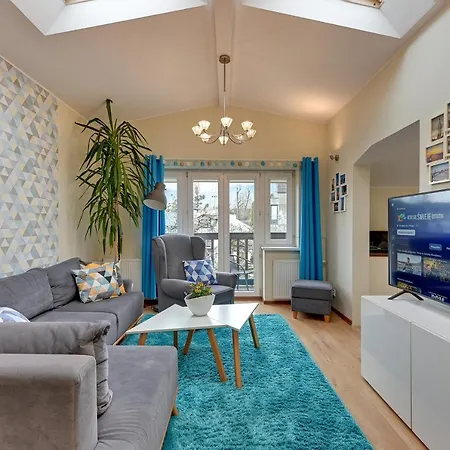 George Apartment *